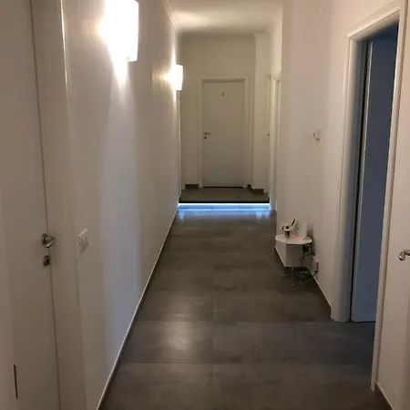 Giulio Cesare Apartment&rooms Отель типа 