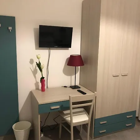 Giulio Cesare Apartment&rooms * Бари
