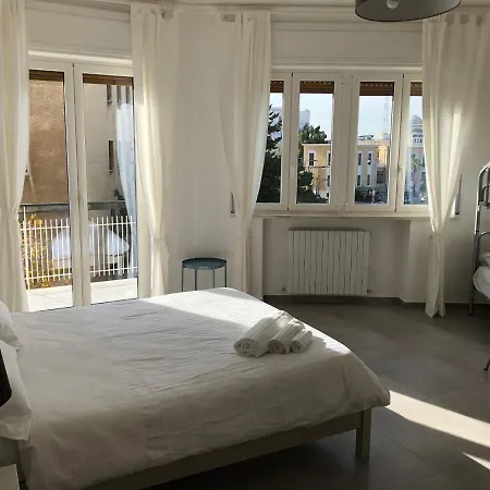 Giulio Cesare Apartment&rooms *